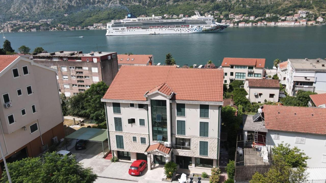 Promenade,5 Min Old Town Apartamento Kotor Exterior foto